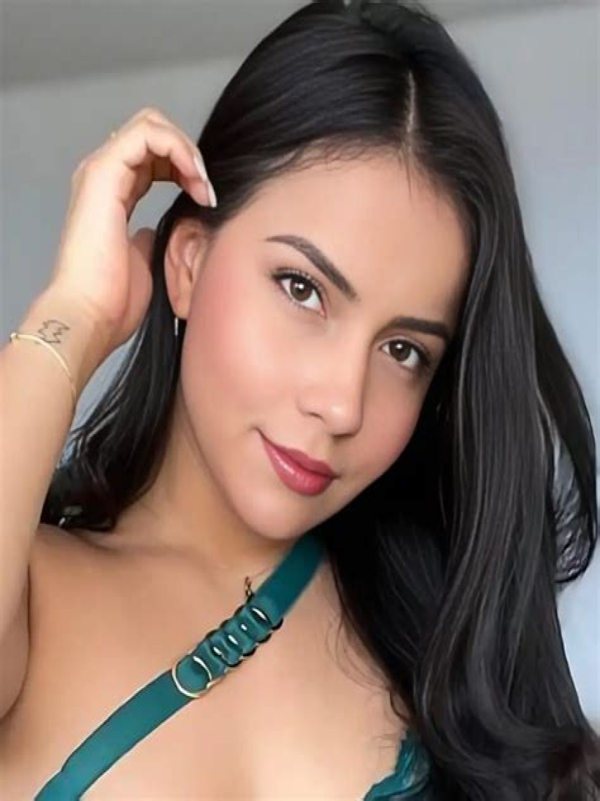 Aida Cortés (youtubestar) Wiki,Age,Birthday,Biography,Height,Net Worth ..