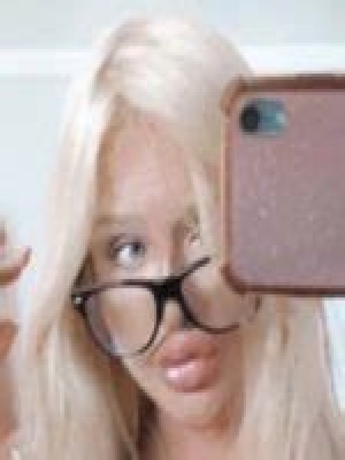 Isadora Maksym - Bio, Age, Wiki, Facts and Family